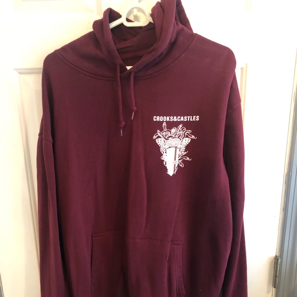 Crooks and Castle hooded sweatshirt size large
